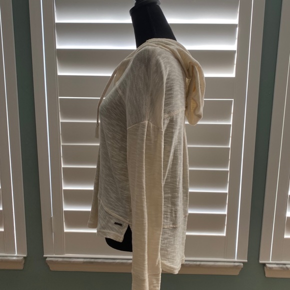 Roxy Hoodie - Picture 2 of 11